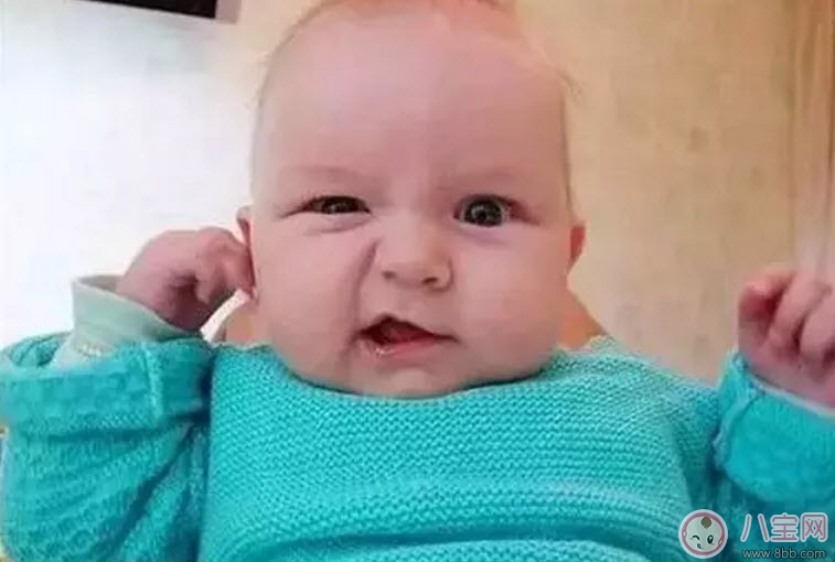 将内部工作PPT外包第三方制作,一地被通报