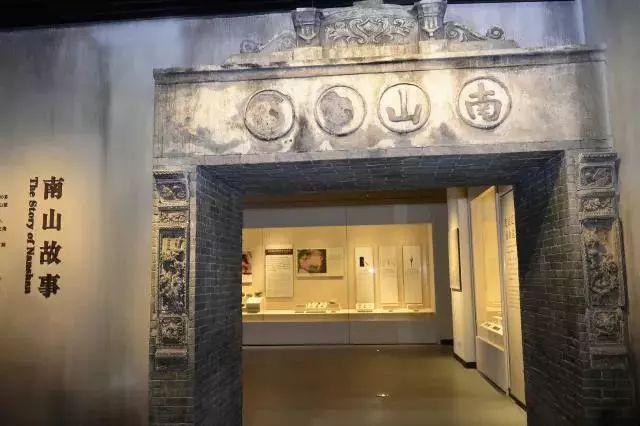 科技IPO迎复苏!设计软件巨头Figma(FIG.US)成功募资12亿美元 今晚登陆纽交所