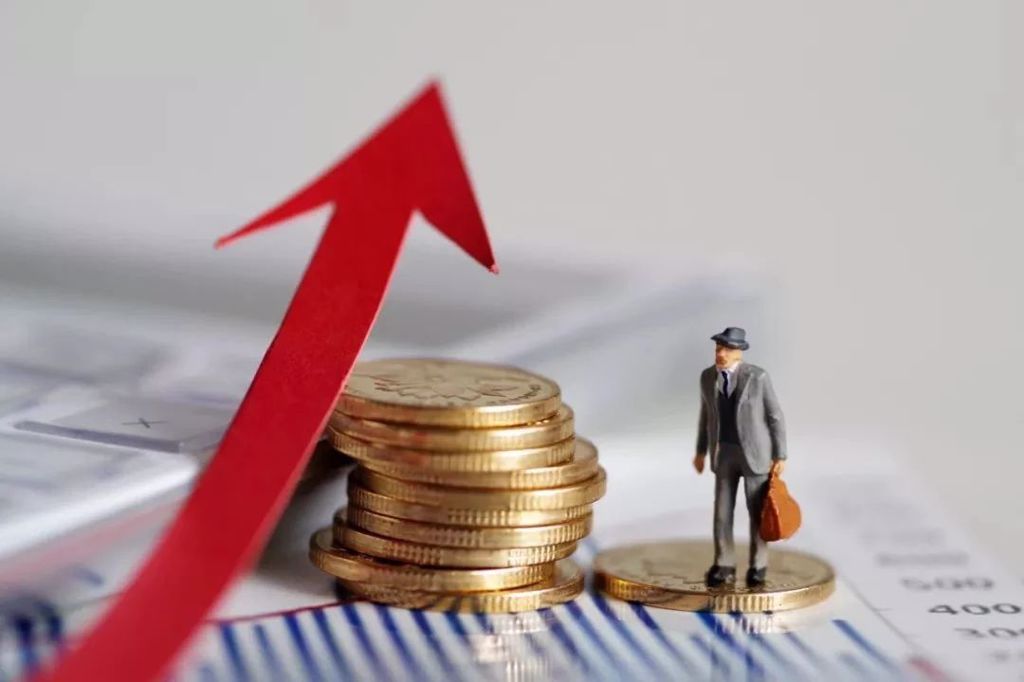 解锁新市场！梅州观赏鱼 “游” 进马来西亚